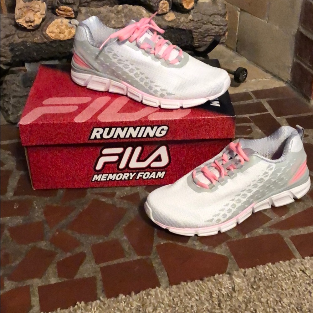 FILA Running Shoes